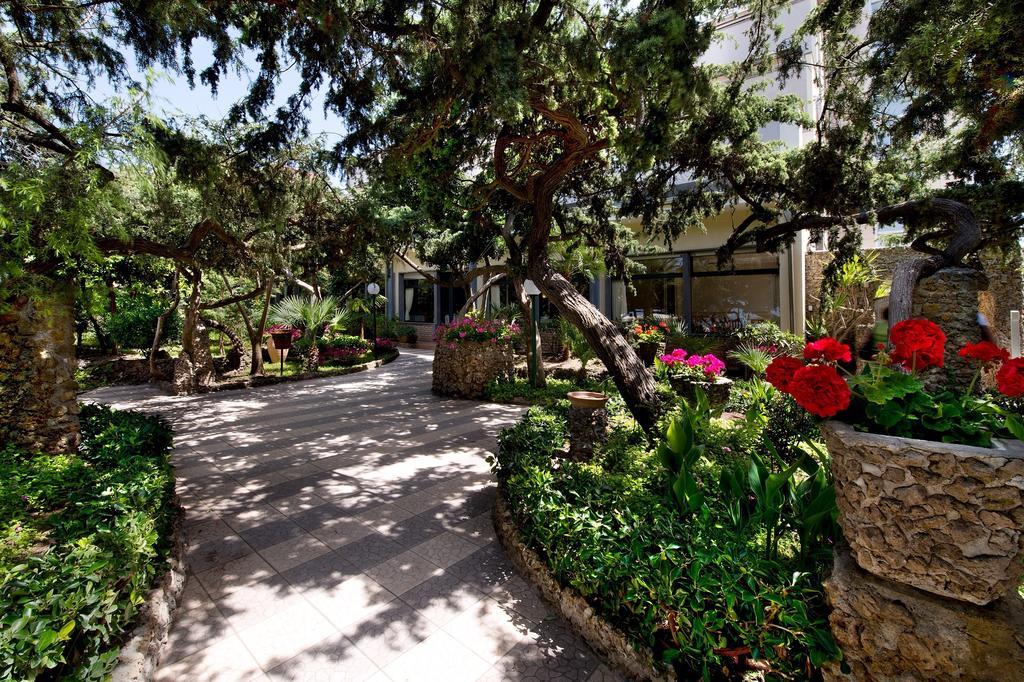 Hotel I Ginepri Marina di Castagneto Carducci Exterior foto